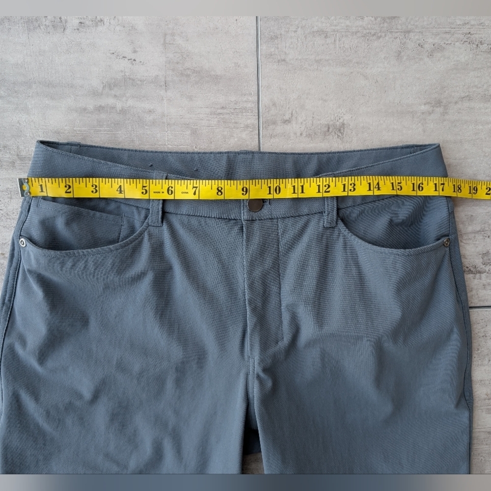 Lululemon ABC Classic 5 Pocket Pant *Warpstreme Grey Size 32 28L - Picture 3 of 11